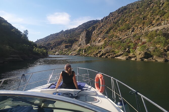 4H Private Boat Trip on the Douro River - Feel the Nature - How long is the experience really?