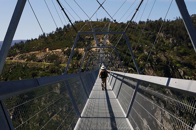 516 Arouca Bridge & Paiva Walkways Tour with Lunch from Porto - Crossing the 516 Arouca Bridge