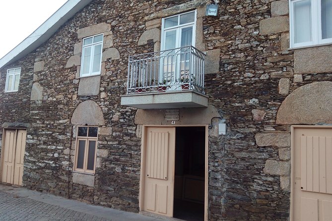 Authentic Douro Valley - small-Group Tour (Max 7) - The return to Porto
