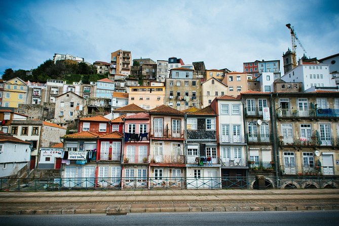 Authentic Oporto Walking Tour with Wine Tasting - The optional tapas lunch needs advance planning