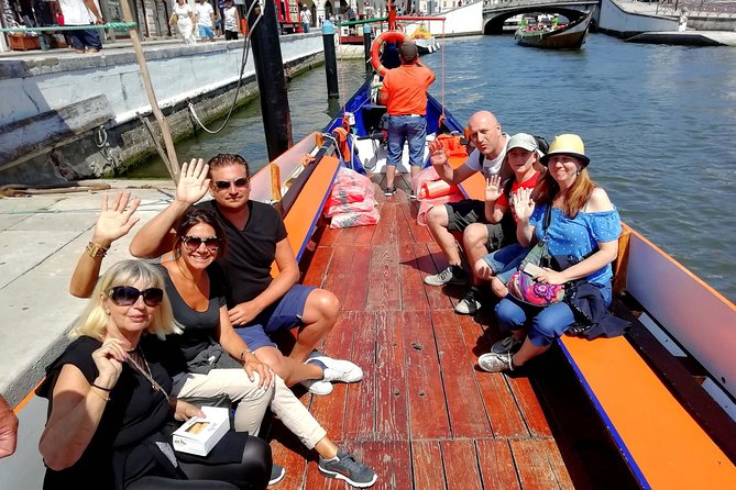 Aveiro and Costa Nova: Private Tour with Moliceiro Cruise Half Day - Key points to know before you book