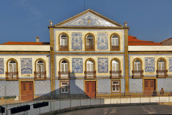 Aveiro Small-Group: Half Day Tour with Boat Ride - Weather and cancellation details worth noting