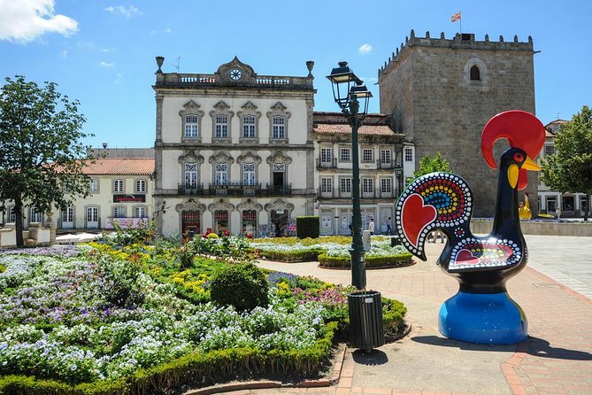 Barcelos: Half Day Private Tour from Porto - Campo da República and the Thursday fair