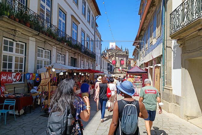 Best of Braga and Guimaraes Day Trip from Porto - Guides, language, and group size
