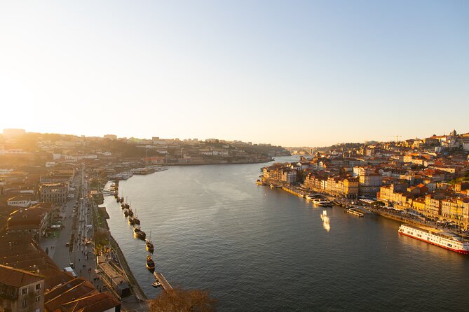 Best of Porto Walking Private Guided Tour - What the private format is really worth