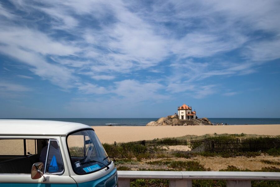 Best views to Porto from Gaia. VW Kombi tour with cocktail - Timing, language, and comfort