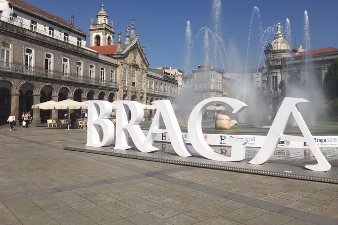 Braga and Guimarães Small Group Tour with Lunch From Porto - Braga Cathedral: a first lesson in northern Portugal