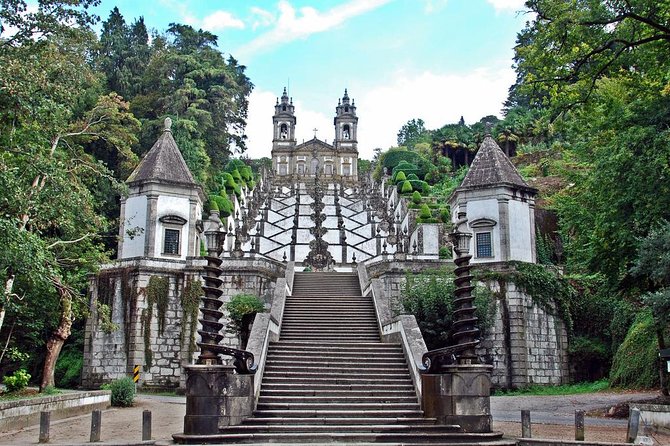 Braga and Guimarães Small Group Tour with Lunch From Porto - Lunch that gives the middle of the day some weight