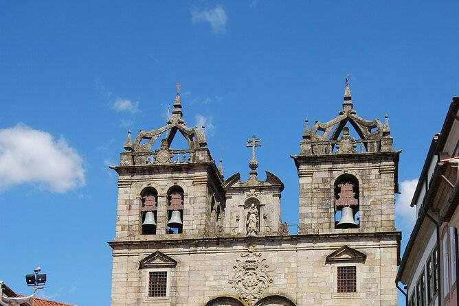 Braga/Guimarães: 1 Day with Lunch + farm and wine tasting - Why this private day works from Porto