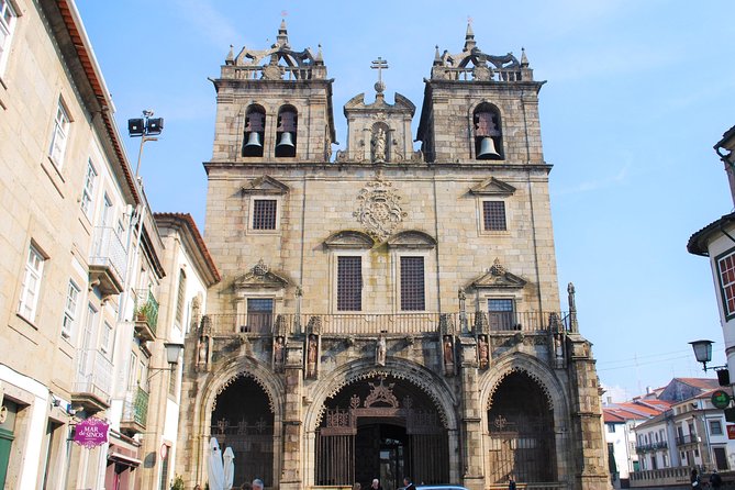 Braga & Guimarães Best-Of Private Tour – Customizable Experience - Braga and the hilltop Bom Jesus