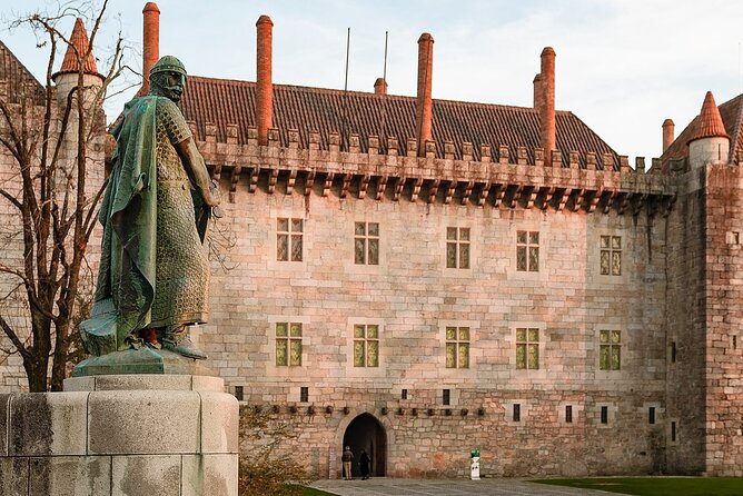 Braga & Guimarães Best-Of Private Tour – Customizable Experience - Leaving Porto in a private vehicle