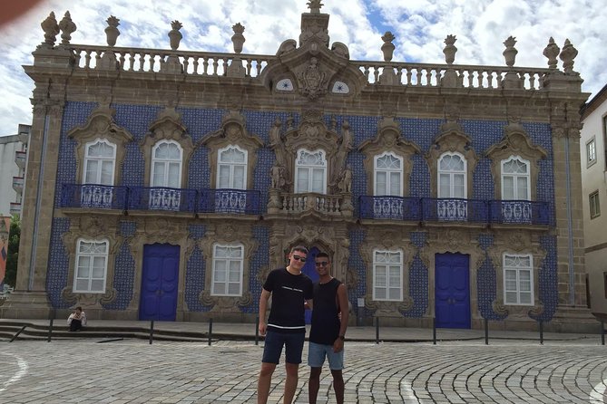 Braga & Guimarães Small Group Tour: Lunch & All Tickets Included - Diana Restaurant and a proper northern Portuguese lunch
