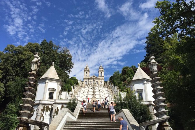 Braga & Guimarães Small Group Tour: Lunch & All Tickets Included - Small groups and the guides who shape the day