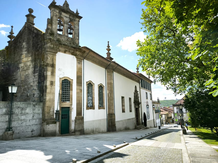Braga & Guimarães Tour: Small Historical Group Tour - What the Mercedes van adds to the day