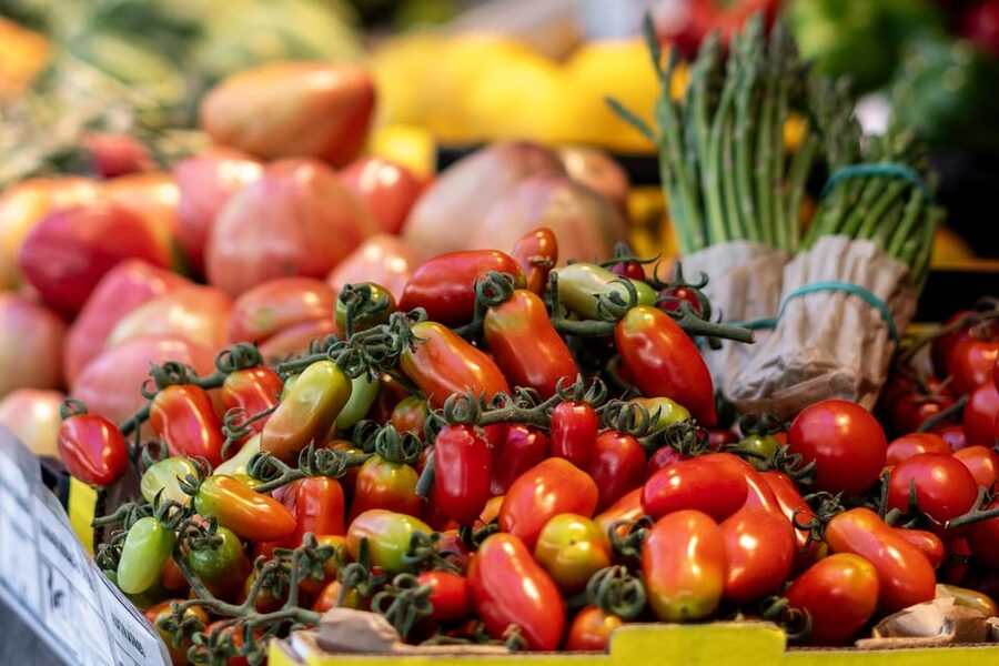 Chef Led Porto Market Tour & Portuguese Tapas Class + Wine - A hands-on Portuguese tapas class