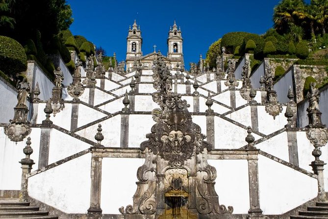 Day Trip Braga and Guimarães from Porto - Key points at a glance