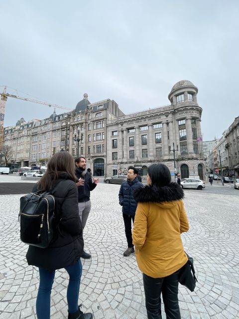 Discover Porto - A Private Walking Tour w/ Authentic Tasting - Stories beyond the guidebook version