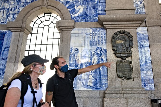 Discover Porto A Private Walking Tour with Authentic Tasting - Starting at São Bento Railway Station