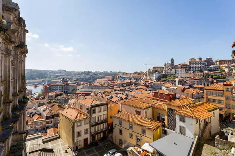 Discover Porto's Historical Roots Walking Tour - The Sephardic legacy and Kadoorie Mekor Haim Synagogue
