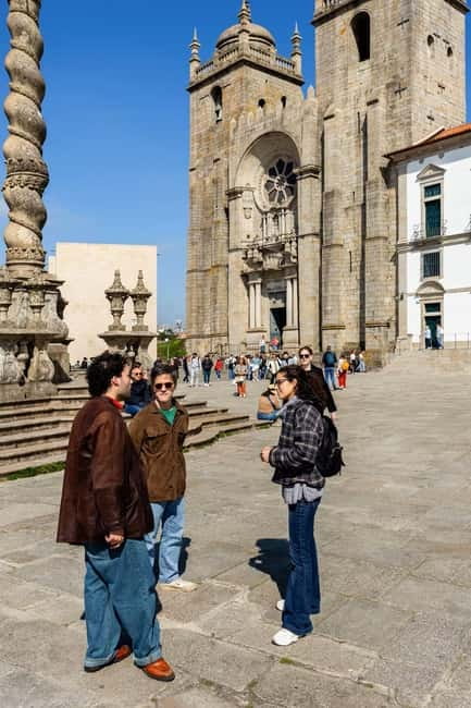 Discover Porto's Historical Roots Walking Tour - Starting at the Statue of Vímara Peres