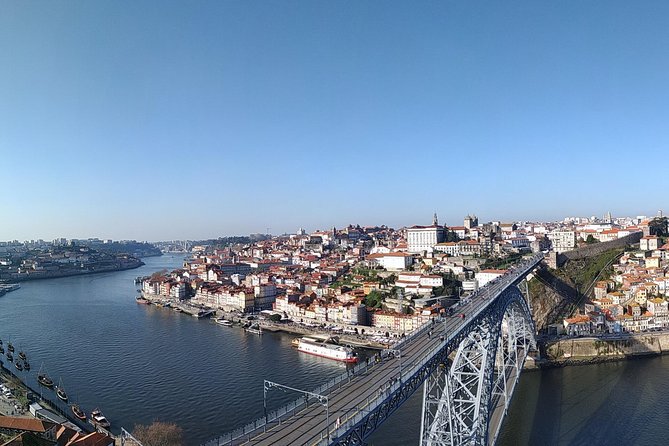 Discovering Porto in an eco-friendly vehicle - Serra do Pilar and the best early view