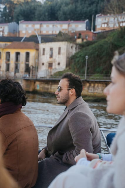 Douro River Cruise with Cheese & Tonic Porto in a Sailboat - Jardins do Palácio de Cristal from the water
