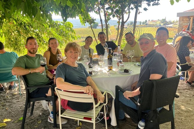 Douro Valley for Wine Lovers with Visit to 4 Wineries and Lunch - Group size can change the feel of the day