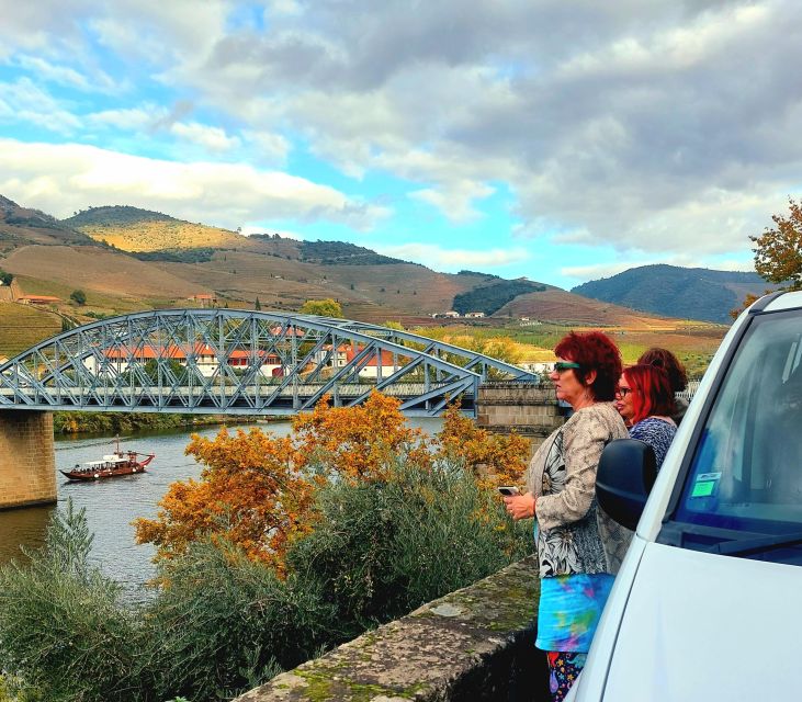 Douro Valley private tour & wine experience including lunch - A one-hour cruise near Pinhão