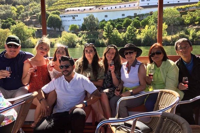Douro Valley Tour: Wine Tasting, Cruise and Lunch from Porto - A second winery and a closer look at port