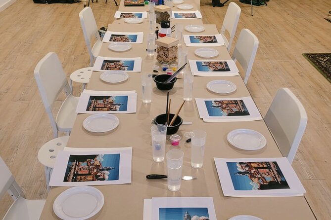 Downtown Porto Acrylic Painting Workshop for Groups or Individual - Rita’s teaching style and the value of close guidance