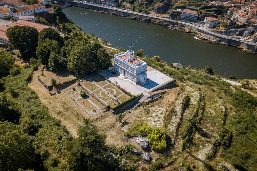 Exclusive visit to the Geophysical Institute of Porto - What the $17 price gets you