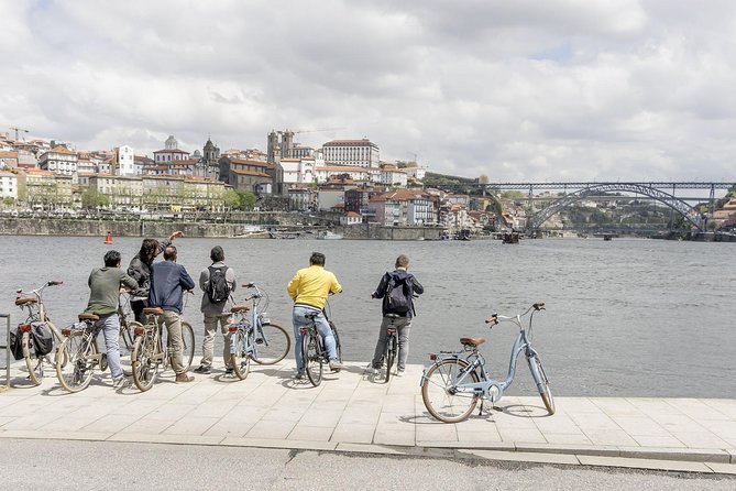 Experience Porto by Bike: 3-Hour Private Tour - From Passeio Alegre to the Atlantic