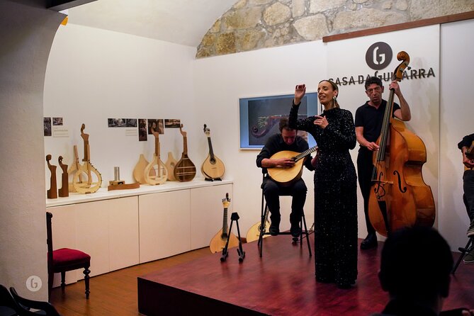 Fado by Casa da Guitarra - How the one-hour schedule shapes the evening