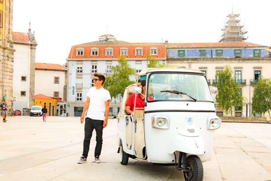 From Leixões: Private Porto Historic Center Tuk Tuk Tour - From Leixões fishing boats to Porto’s old center