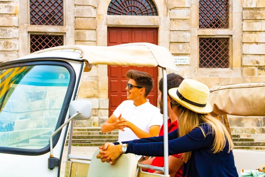 From Leixões: Private Porto Historic Center Tuk Tuk Tour - What $104 per person buys you