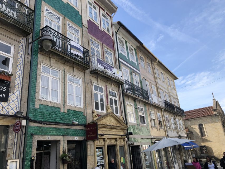 From Porto: Braga & Guimarães with Lunch Small Group Tour - Why this is a useful day outside Porto