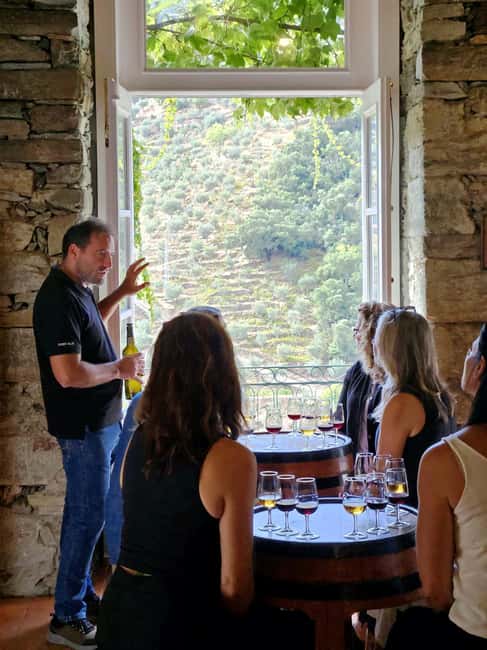 From Porto: Douro Valley 3 Vineyards Tour with Lunch - River views and the Douro’s winding roads