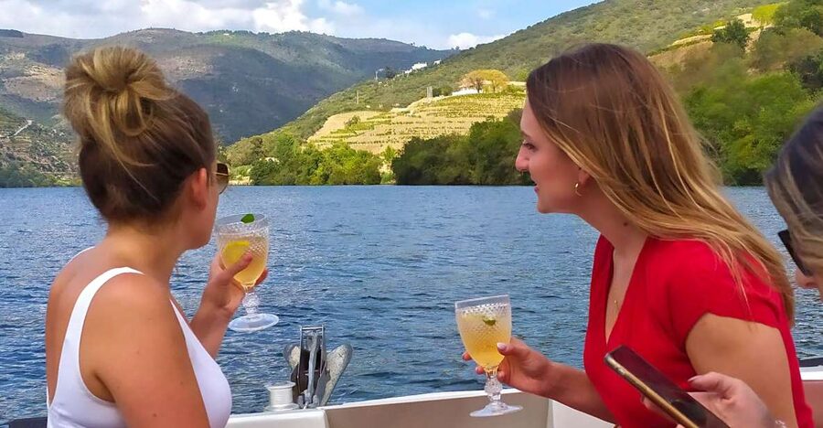 From Porto: Small-Group Douro Valley Wine Tour Lunch & Boat - Key points to know before booking
