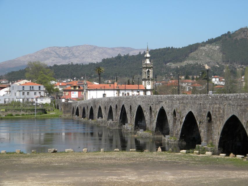 From Porto: Viana Castelo and Ponte Lima Private Tour - Viana do Castelo in two useful hours