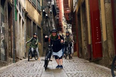 From Porto with view to Gaia: Private Bike Tour #DuckSideOfPorto