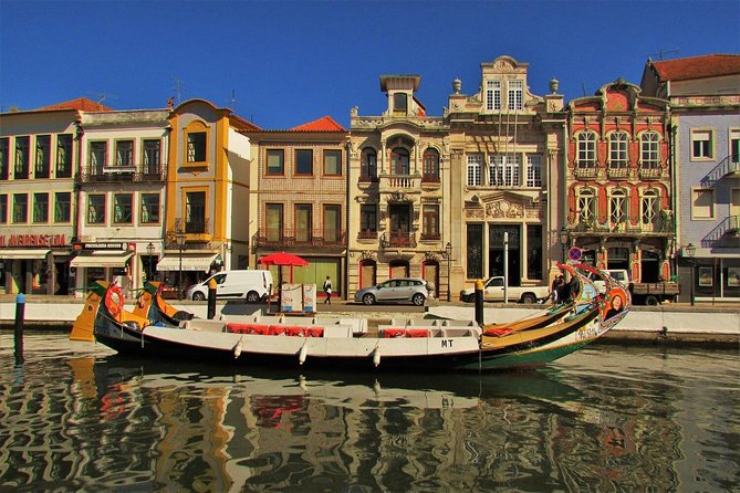 Full Day Tour from Porto to Coimbra and Aveiro with River Cruise - Walking through Coimbra’s old center