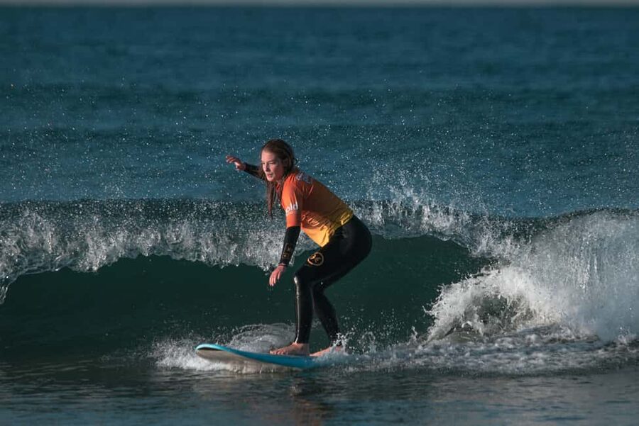 Group Surf Lesson - Who should book this surf lesson