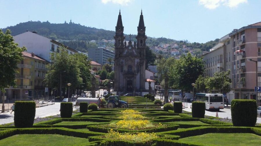 Guimarães Tour(4Hours): From Oporto;City Tour- Half Day Trip - Why Guimarães makes a good half-day from Porto