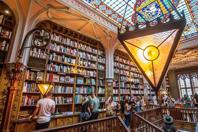 Harry Potter and Lello Bookshop Tour : Highlights and Hidden Gems - Why Porto works so well for a Harry Potter walk