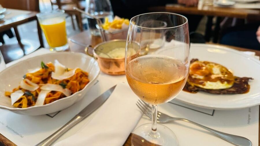 Matosinhos (Porto): “From the Sea to your Plate” Food Tour - Leixões Harbour, the Titan crane, and the working waterfront