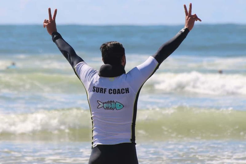 Matosinhos: Surfing Lesson with Equipment - Is $34 good value?
