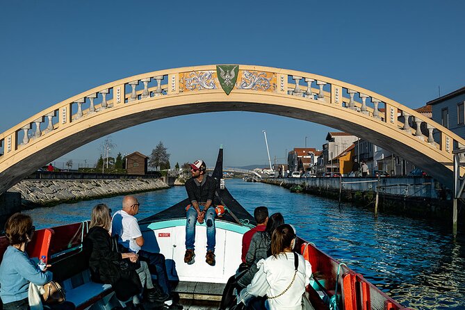 Moliceiro Boat Tour on the Ria de Aveiro - How to get the most from the boat ride