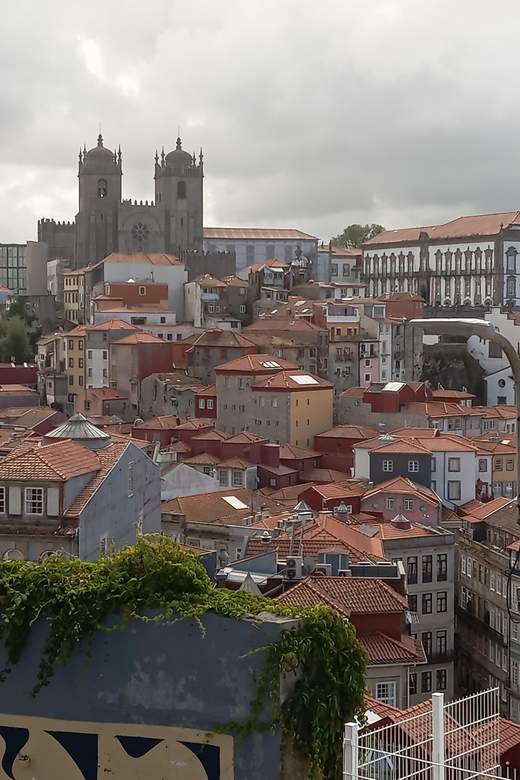 Monumental and historical Oporto with the Stock Exchange Palace - Porto’s old center, from grand station to medieval lanes
