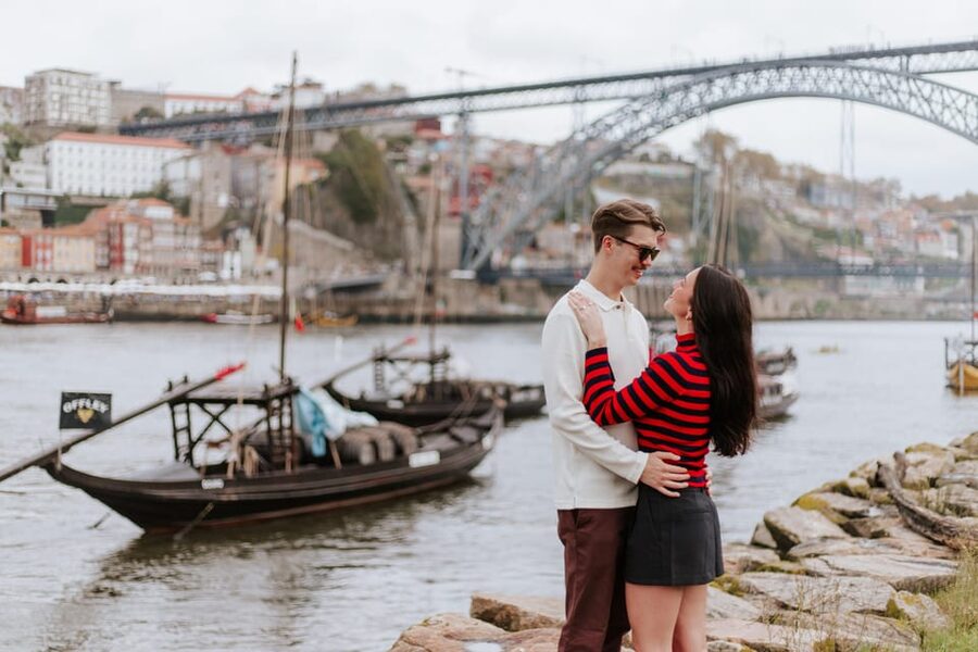 Photoshoot in Porto - Finishing by the Douro River and Dom Luís I Bridge
