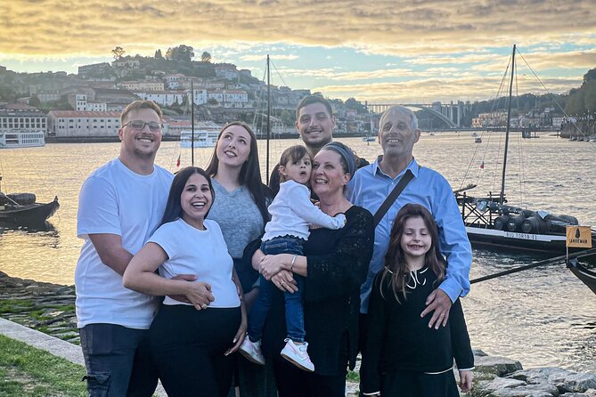 Photoshoot Session for Solo, Couples and Groups in Porto area - Who will get the most from this session